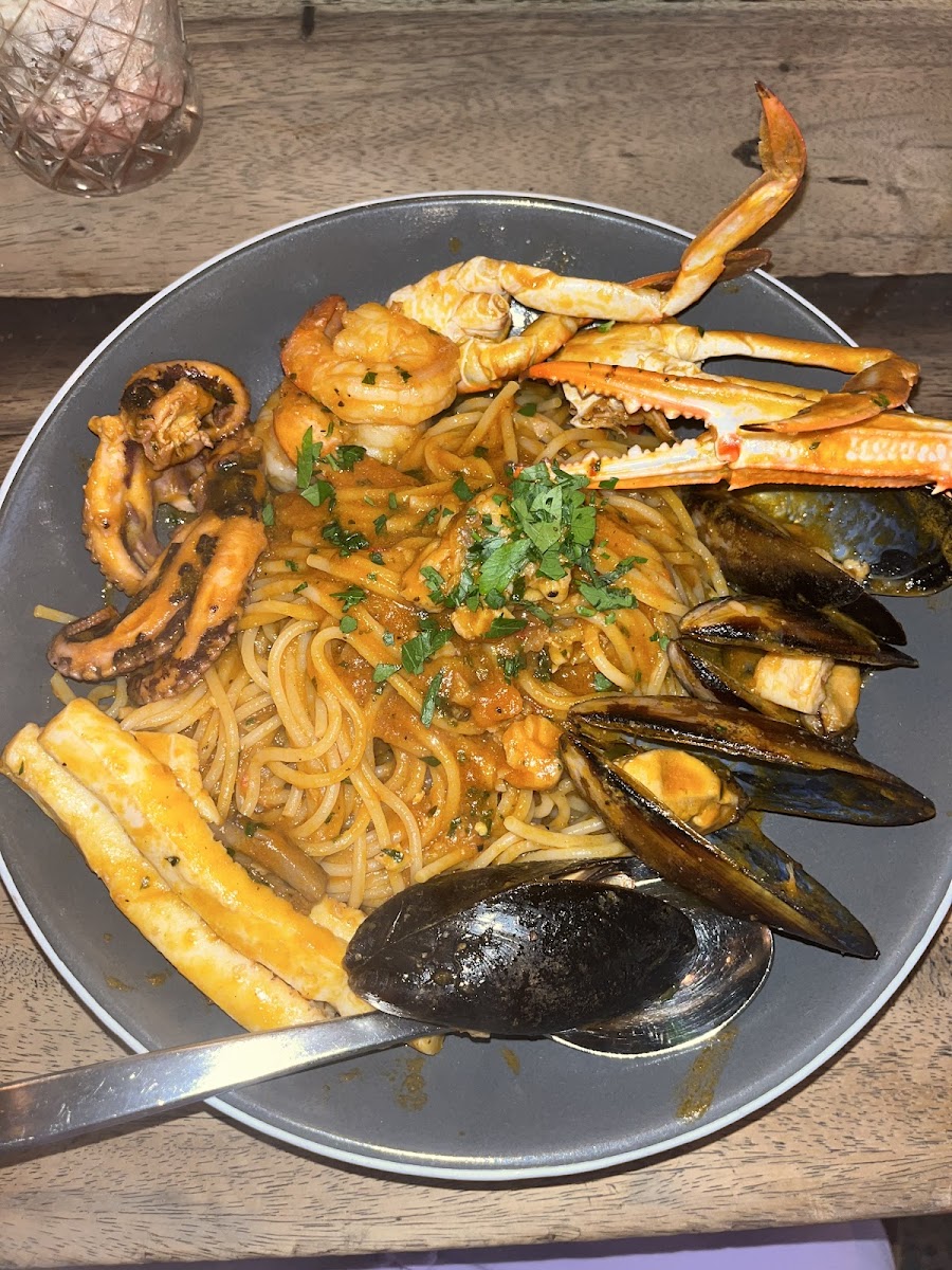 Macchiato Wood Fire Pizza And Coffee Roasters-7